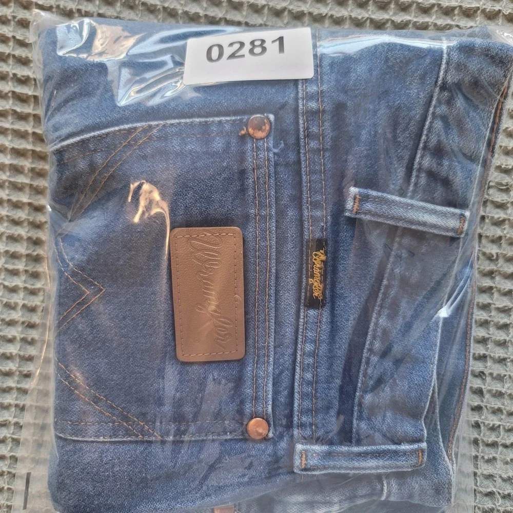 Wrangler 13MWZ Cowboy Cut Jeans Mens 36x29‎ Blue Original Fit Straight Leg Denim